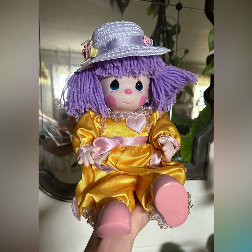 Precious Moments “Hearts the Clown” Vintage Doll Yellow & Purple Excellent Cond.